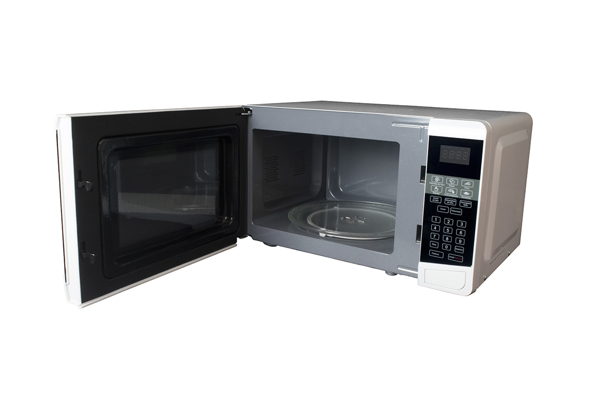 Horno de microondas Oster OGKEW2701 blanco con negro 0.7 pies – DE HOGAR